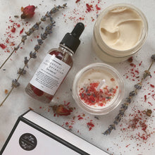 Load image into Gallery viewer, Garden Party Mother's Day Gift Set